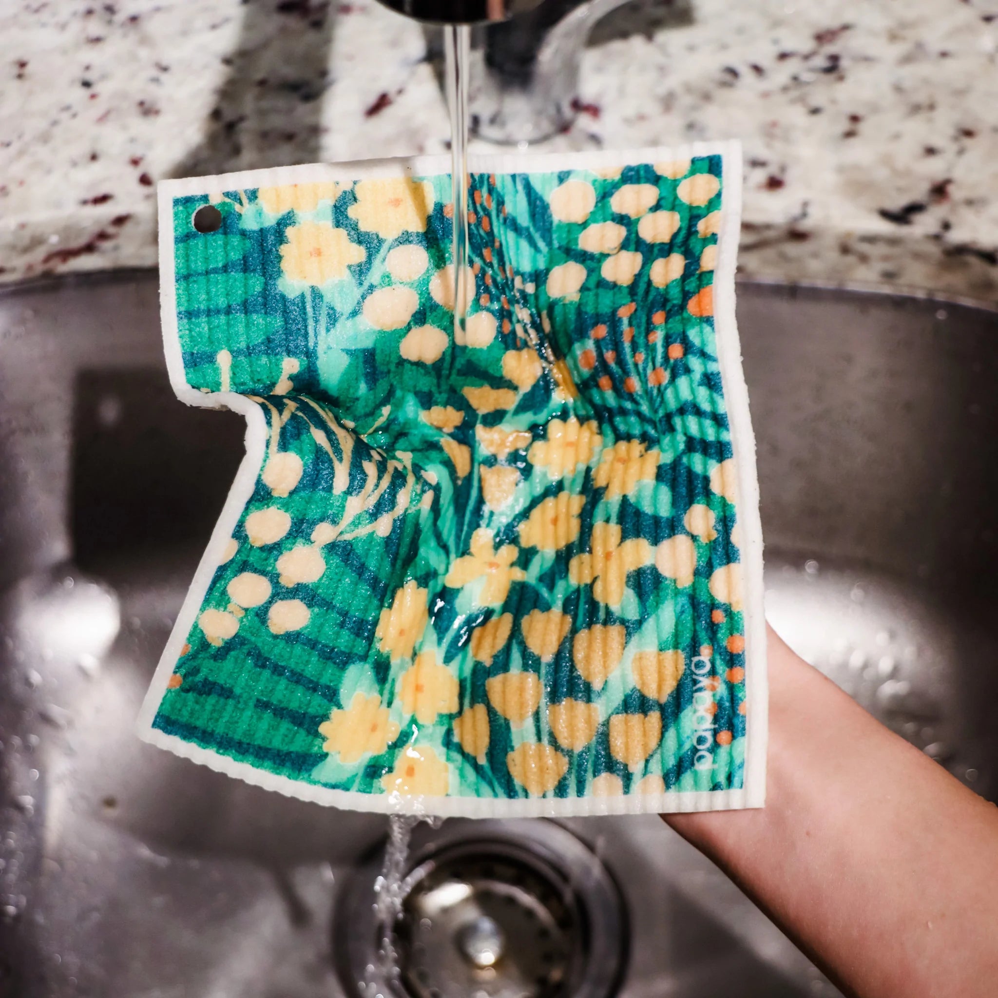 Papaya - Reusable Paper Towels - Mod Papayas 2pk at Colorado Baby